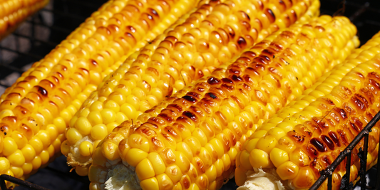Heerlijke maiskolven van de BBQ. 1 van de 10 BBQ gerechten voor deze zomer