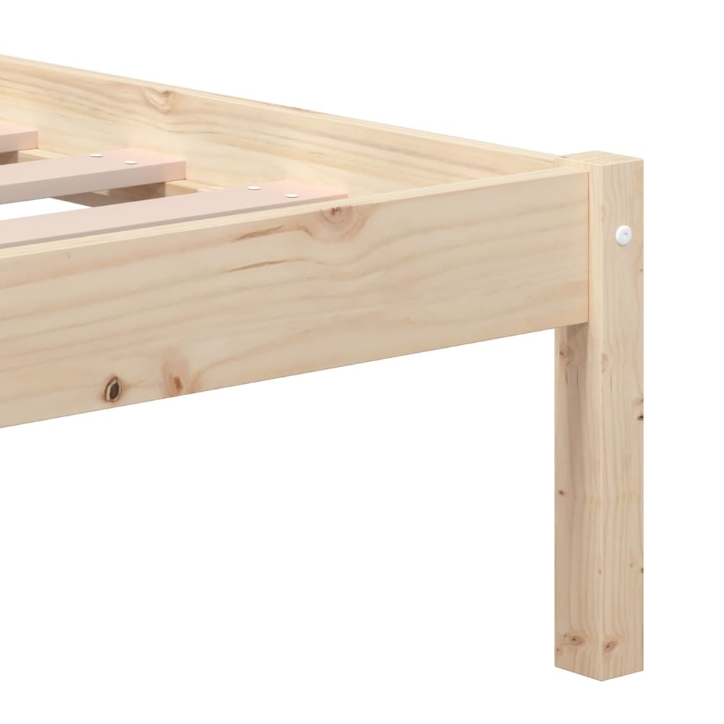 Bedframe massief hout 150x200 cm