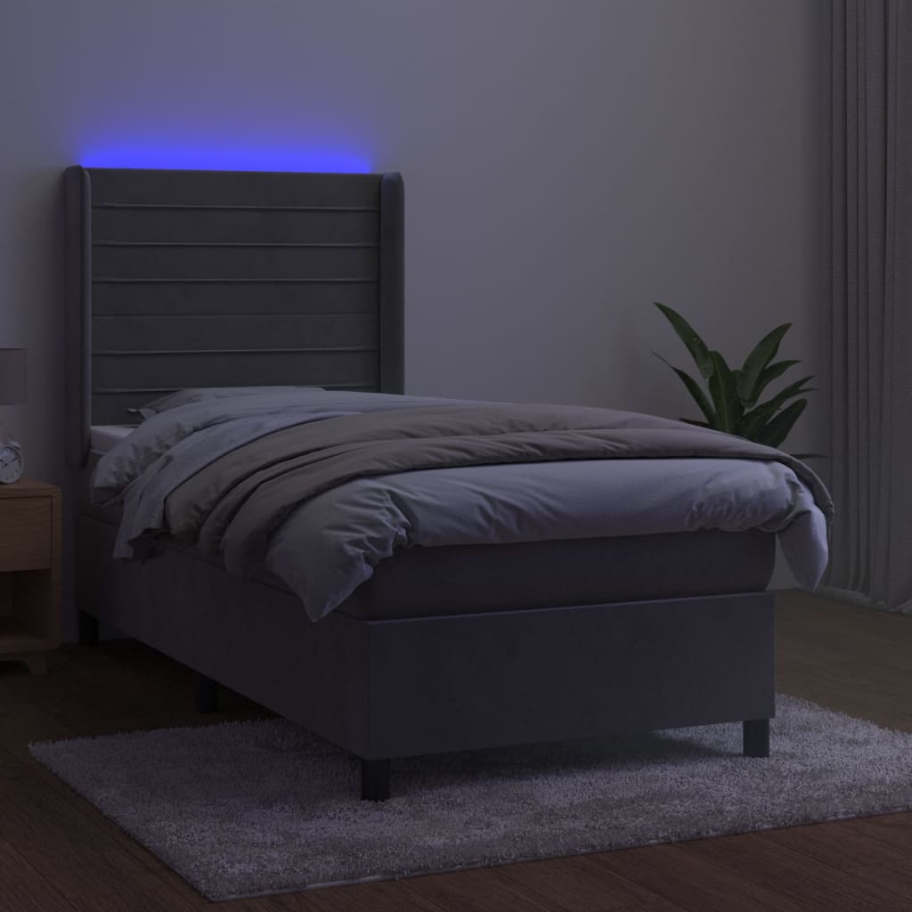 Boxspring met matras en LED fluweel lichtgrijs 90x190 cm Bedden & bedframes | Creëer jouw Trendy Thuis | Gratis bezorgd & Retour | Trendy.nl