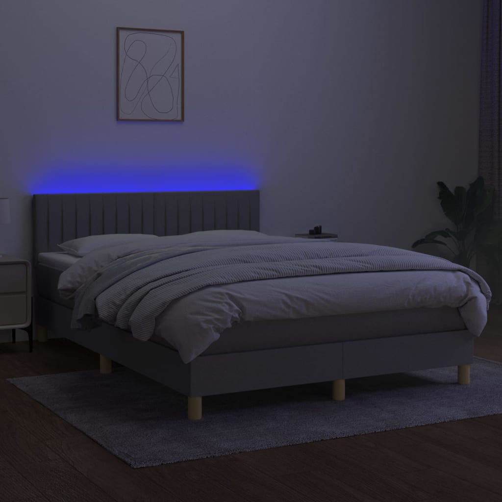 Boxspring met matras en LED stof lichtgrijs 140x200 cm Bedden & bedframes | Creëer jouw Trendy Thuis | Gratis bezorgd & Retour | Trendy.nl