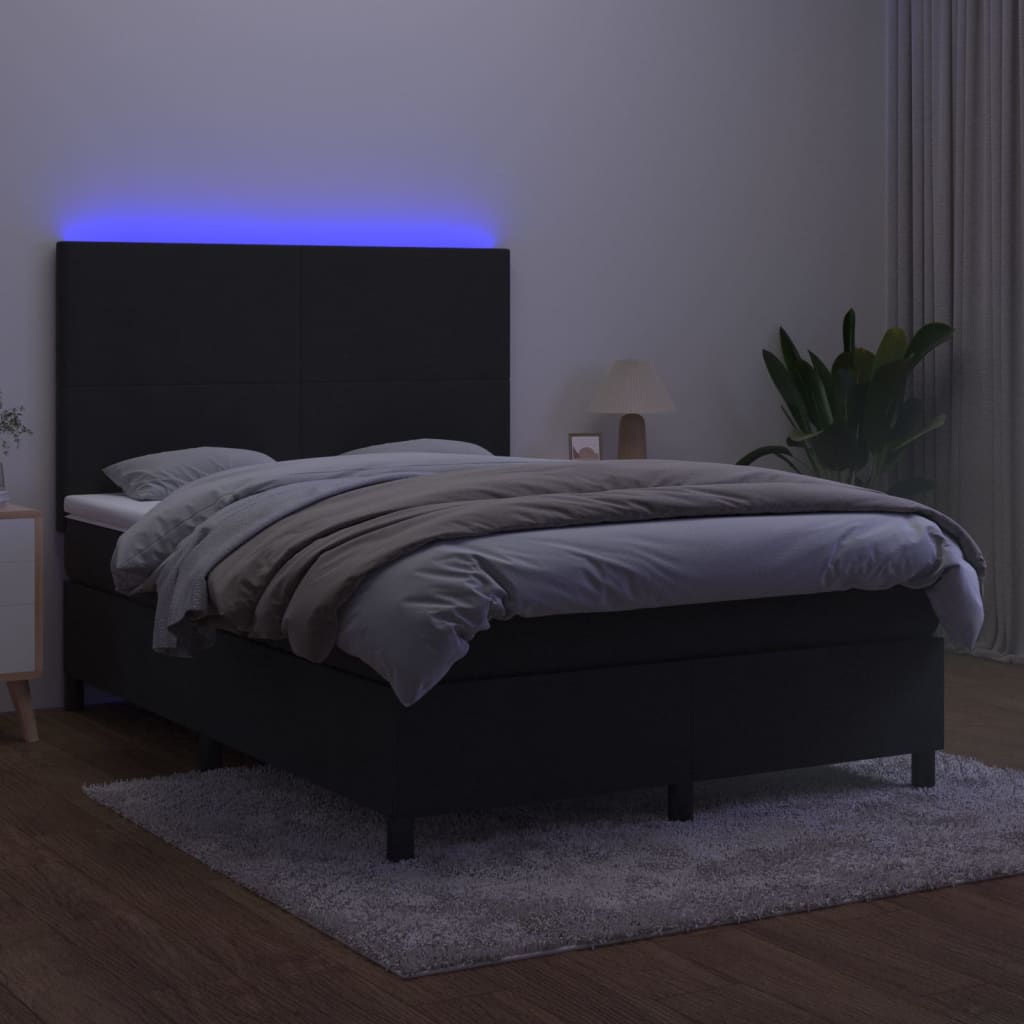 Boxspring met matras en LED fluweel zwart 140x200 cm