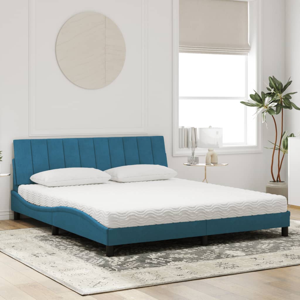 Bed met matras fluweel blauw 180x200 cm