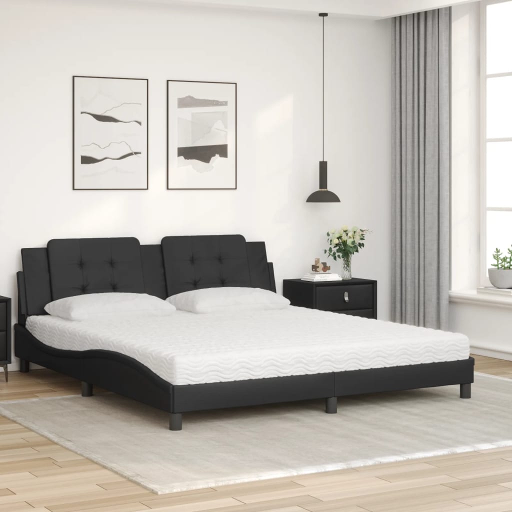 Bed met matras kunstleer zwart 180x200 cm