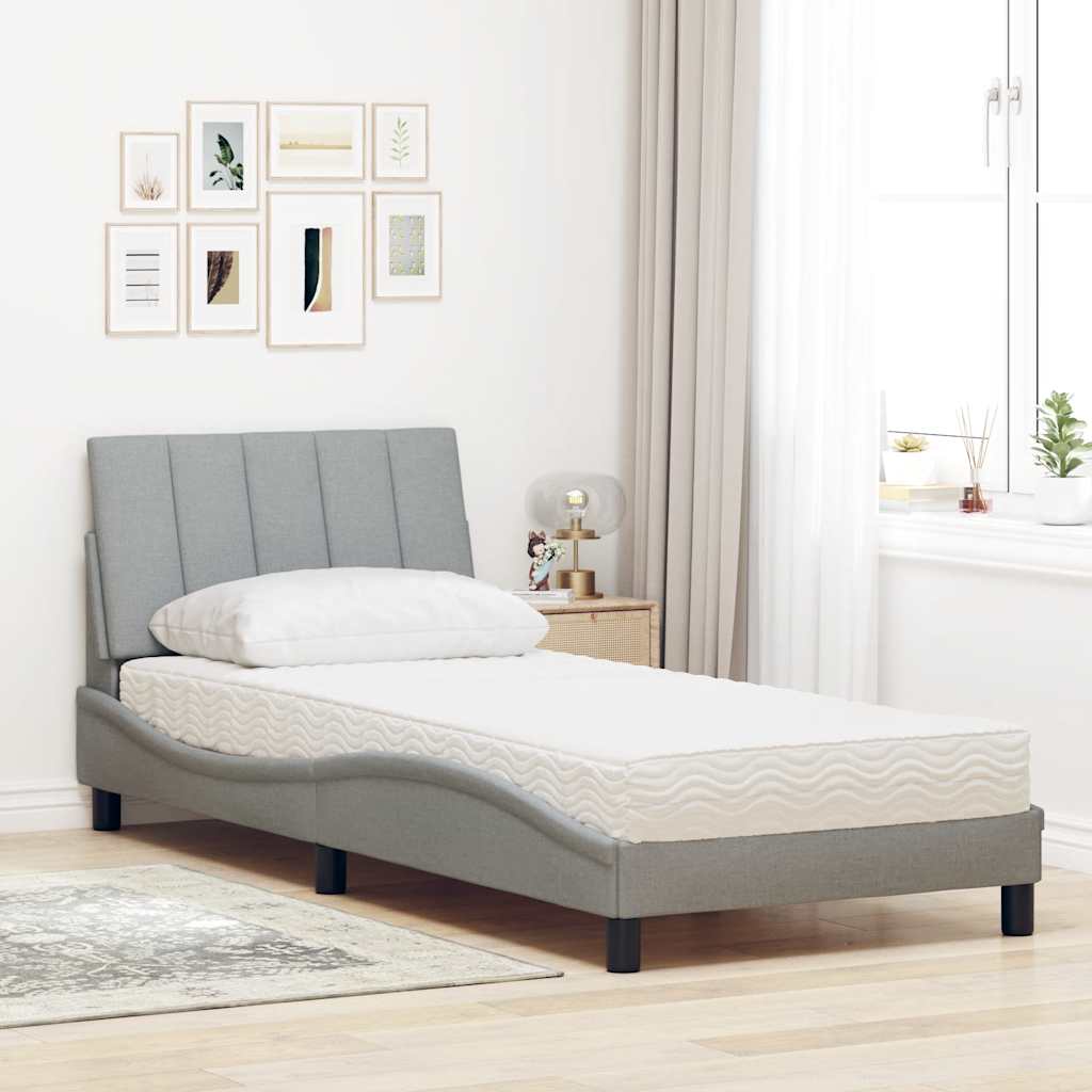 Bed met matras stof lichtgrijs 90x190 cm